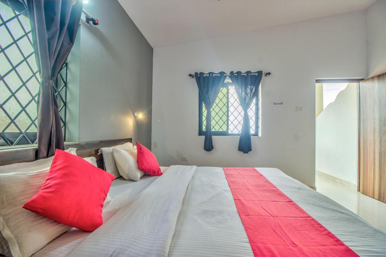 Beach Doorz Hotel บากา ภายนอก รูปภาพ