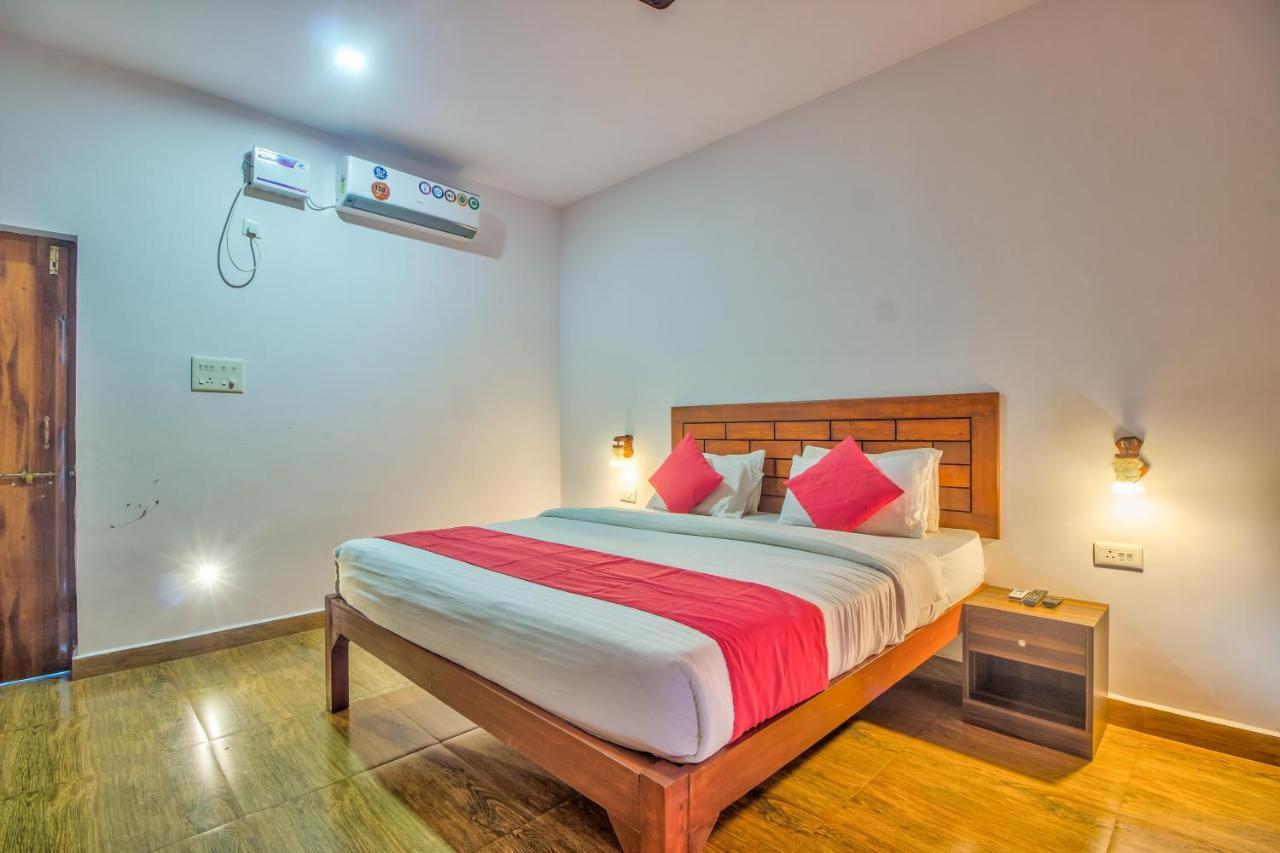 Beach Doorz Hotel บากา ภายนอก รูปภาพ