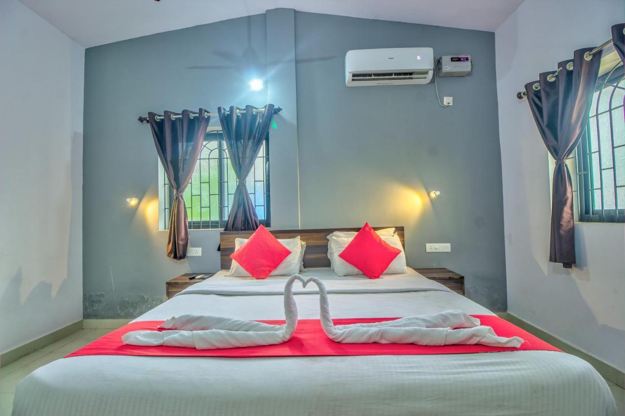 Beach Doorz Hotel บากา ภายนอก รูปภาพ