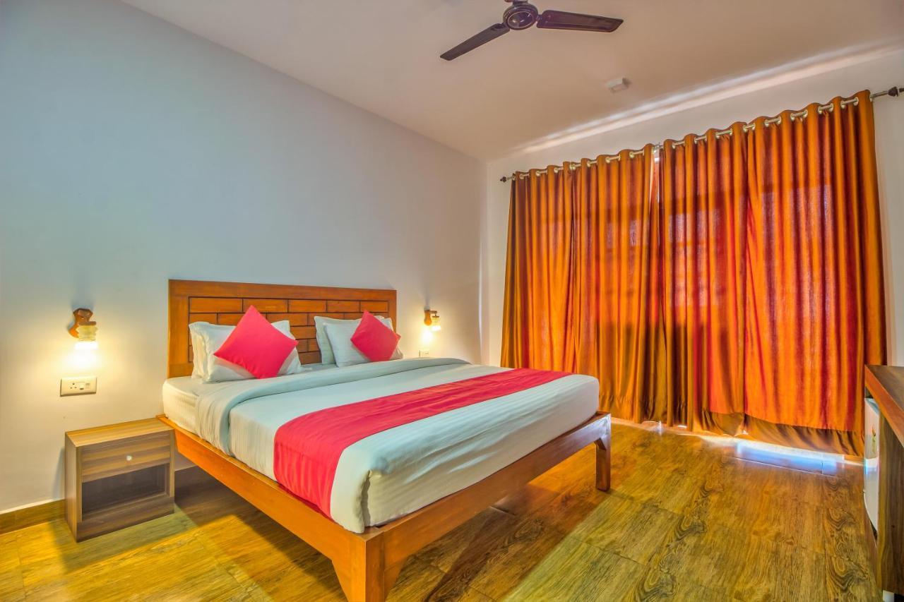 Beach Doorz Hotel บากา ภายนอก รูปภาพ